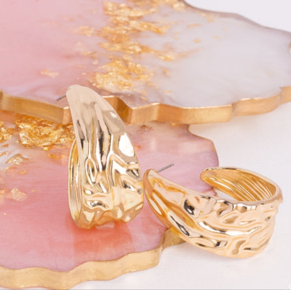 Badlands and Bellbottoms Hoops